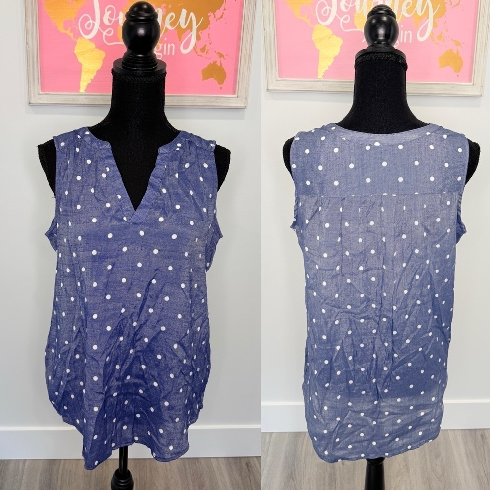 St. John’s Bay V-Neck Blue Polkadot Sleeveless Blouse (PM)